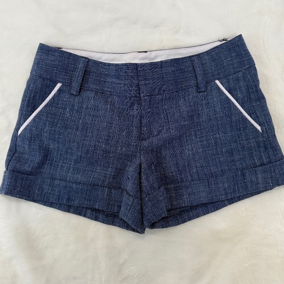 Alice and Olivia shorts - Picture 2 of 2